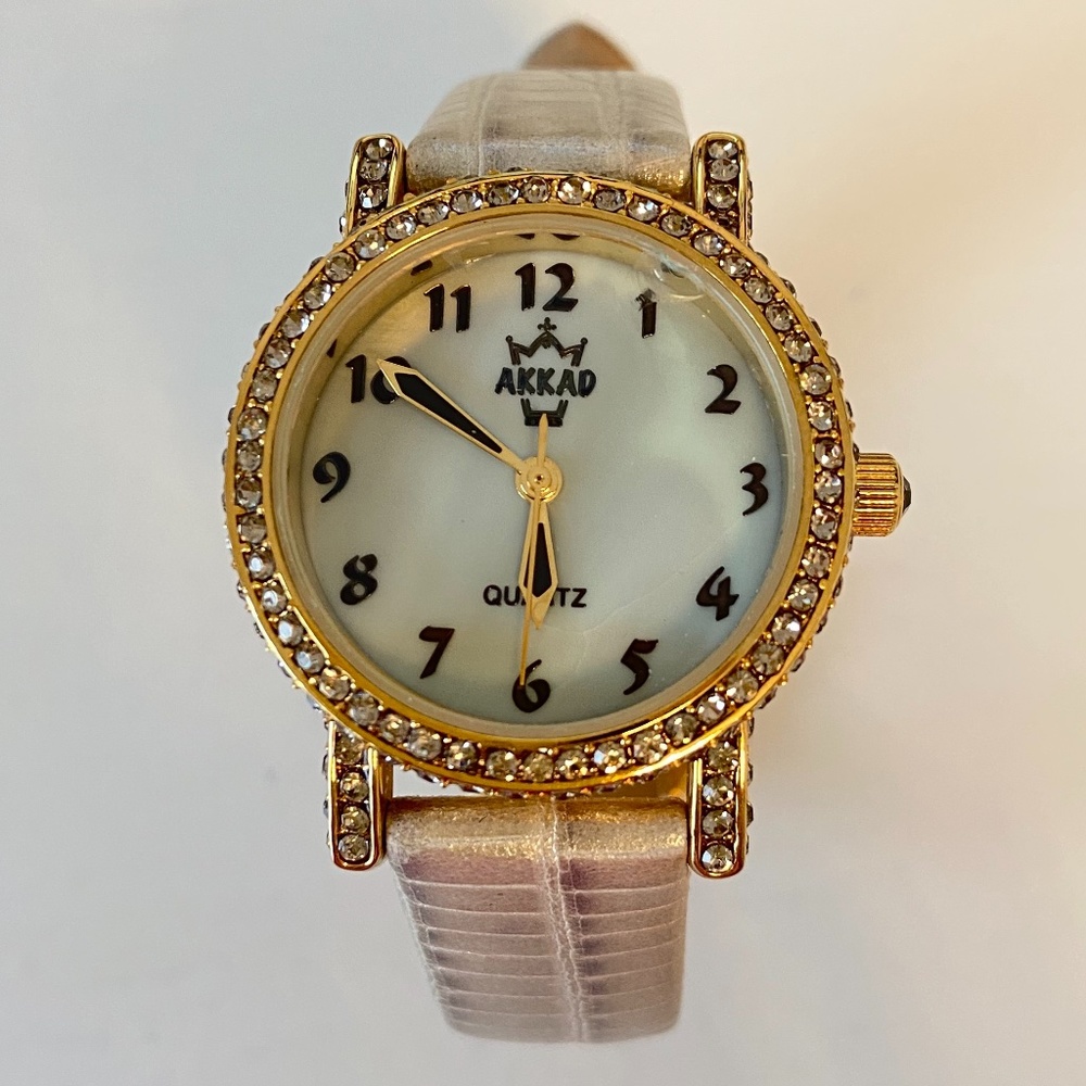 AKKAD Watch